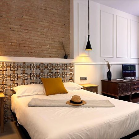 Maritime Apartamentos Cabanal Valencia Bagian luar foto