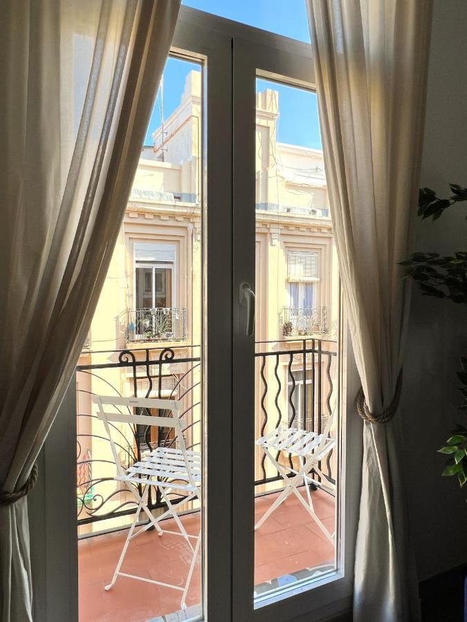 Maritime Apartamentos Cabanal Valencia Bagian luar foto