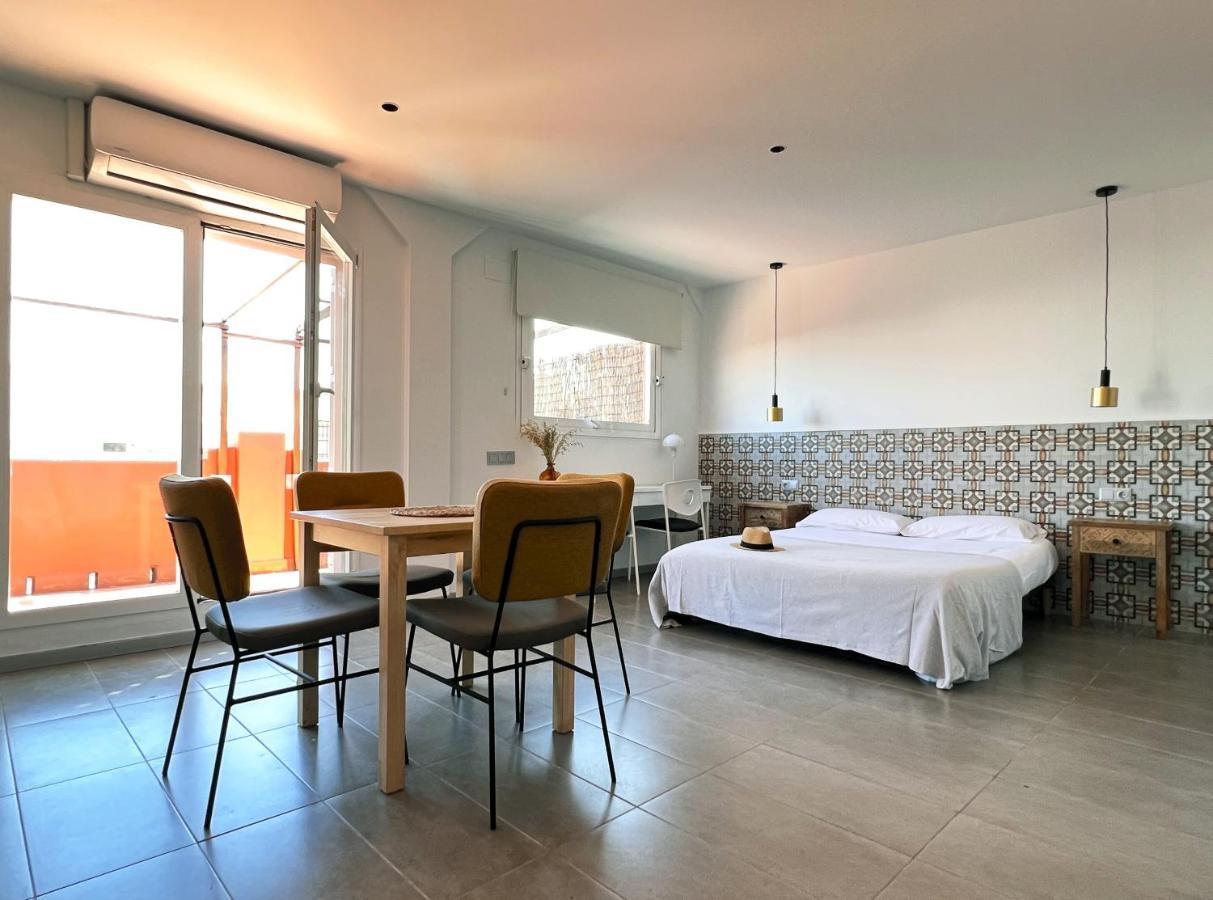 Maritime Apartamentos Cabanal Valencia Bagian luar foto