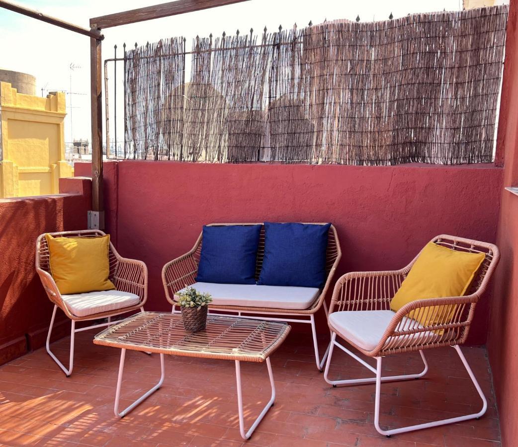 Maritime Apartamentos Cabanal Valencia Bagian luar foto