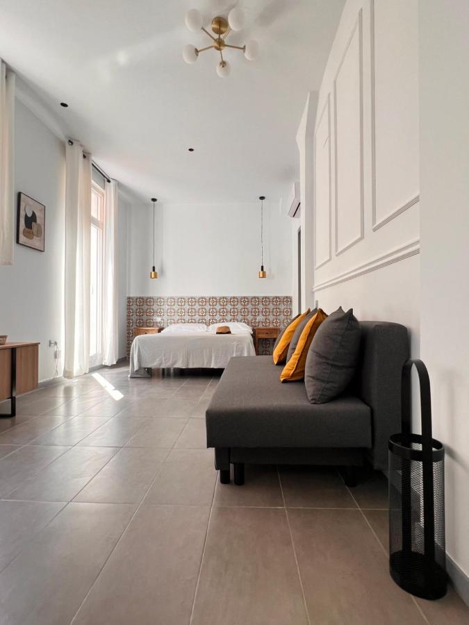 Maritime Apartamentos Cabanal Valencia Bagian luar foto