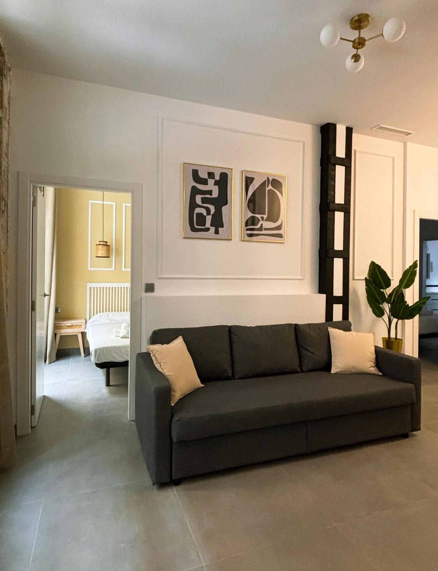 Maritime Apartamentos Cabanal Valencia Bagian luar foto